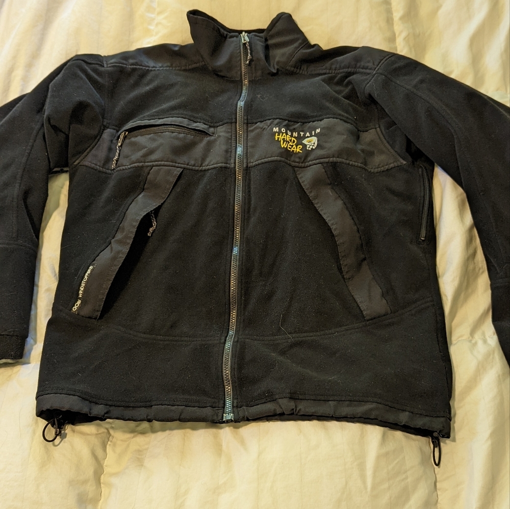 Mountain Hardware wind stopper fleece